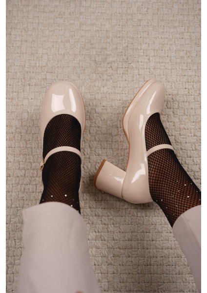 Lara Bilekten Bağlamalı Platform Rugan Kadın Ayakkabı Bej fiyatları