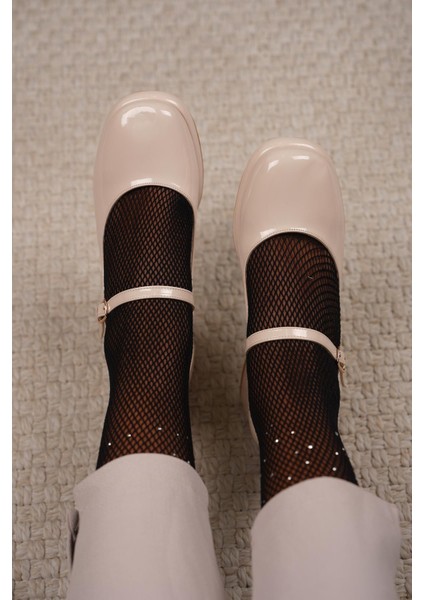 Lara Bilekten Bağlamalı Platform Rugan Kadın Ayakkabı Bej modelleri