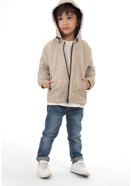 Erkek Çocuk Taş Astarlı Su ve Rüzgar Geçirmez Kapüşonlu Çift Fermuarlı Yağmurluk Y-15-C modelleri