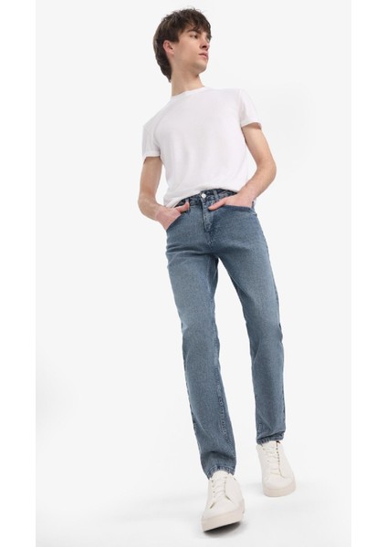 Slim Tapered Fit Dar Kalıp Normal Bel Daralan Paça Jean Pantolon E7035AX25SP