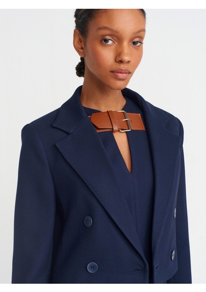 60756 Kruvaze Düğmeli Crop Blazer-Lacivert fırsatları