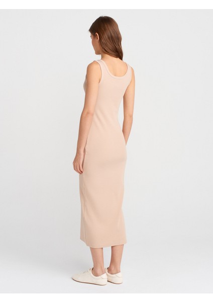 91382 Düğme Detaylı Midi Elbise-Açık Bej fiyatları