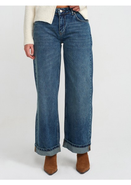 71743 Paçası Kıvrık Geniş Kesim Denim Pantolon-Mavi fırsatları
