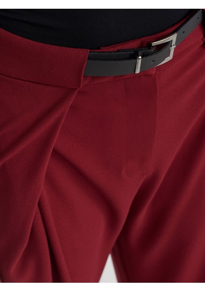 71577 Kemerli ve Pilili Pantolon-Bordo fırsatları