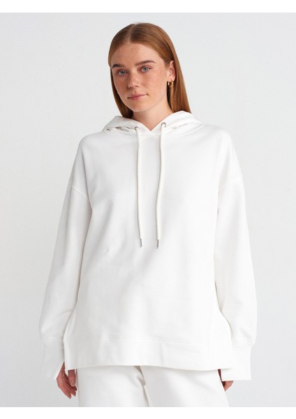 40403 Dikiş Esprili Yırtmaçlı Sweat-Ekru