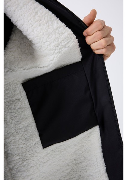 Erkek Siyah Kürklü Su ve Rüzgar Geçirmez Kapüşonlu Kışlık Mont & Kaban & Parka FMM-100 fiyatları