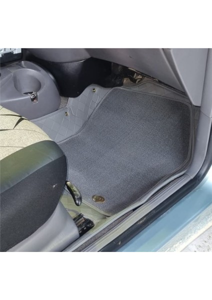 Ford Focus 2000-2005 Arası Araca Özel 8d Çift Katmanlı Havuzlu Paspas Takımı