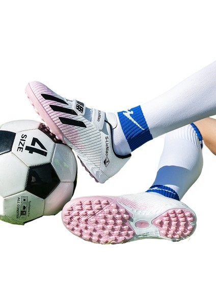 Çocuk Kırık Çivi Futbol (Yurt Dışından)