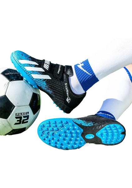 Çocuk Kırık Çivi Futbol (Yurt Dışından)