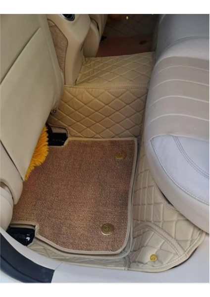 Mercedes E 200D 2017-2019 Arası Araca Özel 8d Çift Katmanlı Havuzlu Paspas Takımı modelleri