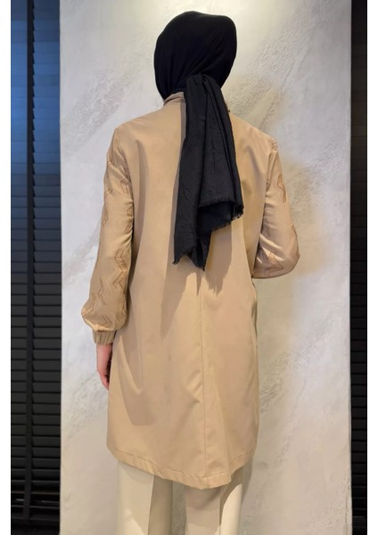 Kadın Kol Işleme Detaylı Cepli Tesettür Trençkot fırsatları