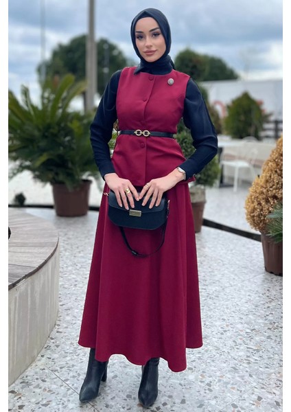 Kadın Kemer ve Broş Detaylı Yelek Etek Tesettür Ikili Takım