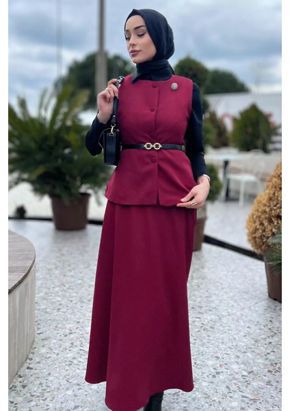 Kadın Kemer ve Broş Detaylı Yelek Etek Tesettür Ikili Takım fiyatları