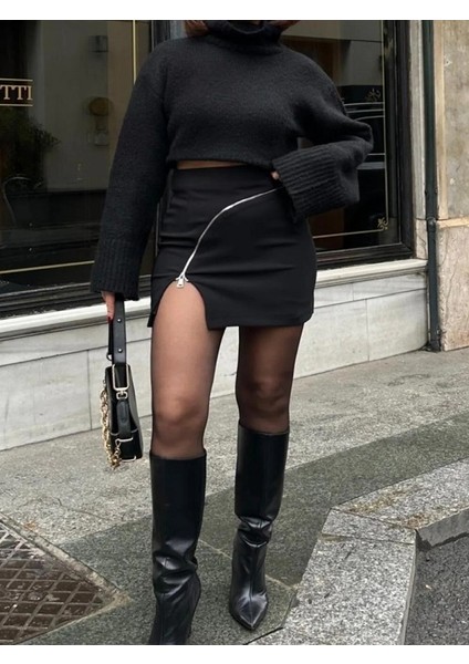 Fermuar Detaylı Mini Etek