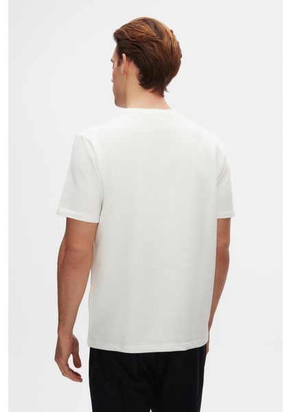 Slim Fit Ekru Baskılı T-Shirt modelleri