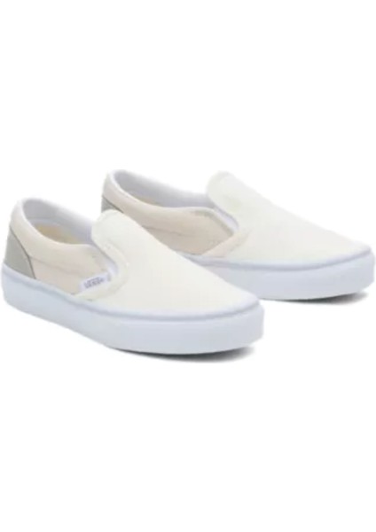 Uy Classic Slip-On