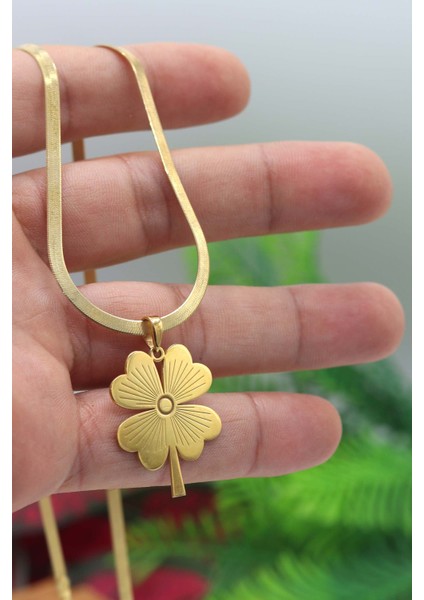 Italyan Yassı Zincirli Yonca Model Gold Kaplama Gümüş Kadın Kolye 201023822 modelleri