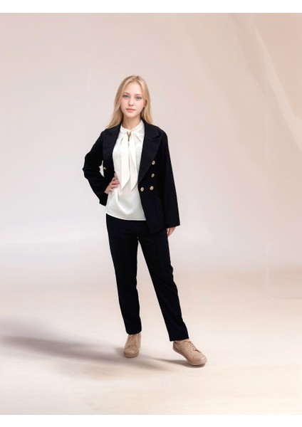 Kız Çocuk 3'lü Takım Elbise – Blazer Ceket, Şifon Bluz ve Yüksek Bel Pantolon Şık KOMBIN-TKM-0004