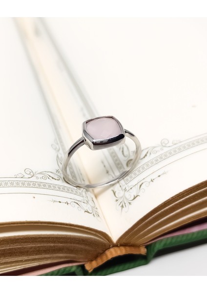 Pembe Quartz Taşlı Gümüş Yüzük modelleri
