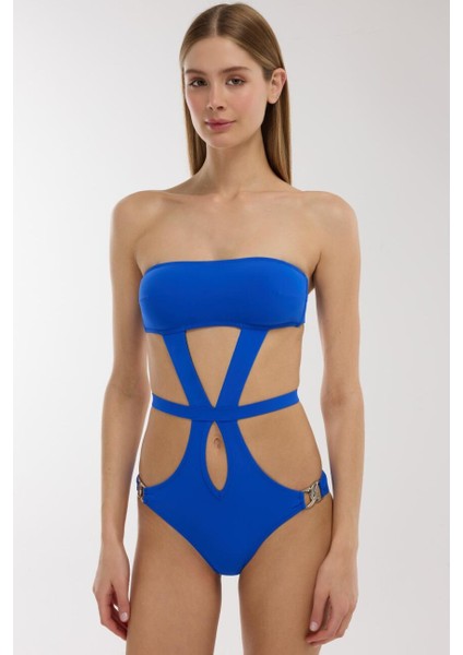 3022 Saks Mayokini