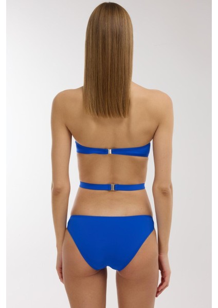 3022 Saks Mayokini