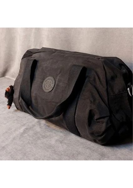 1123 Suya Dayanıklı Krinkıl Kumaş Çapraz Askılı Unisex Seyahat ve Spor Çantası - Siyah indirimleri