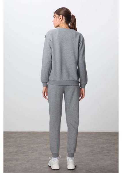 Kadın Gri O Yaka Jogger Eşofman Takımı 95341-352 modelleri