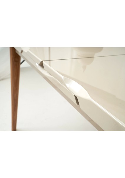 Kelebek Ortadan Açılır Büyüyen Yemek Masası Krem 80 x 130 cm