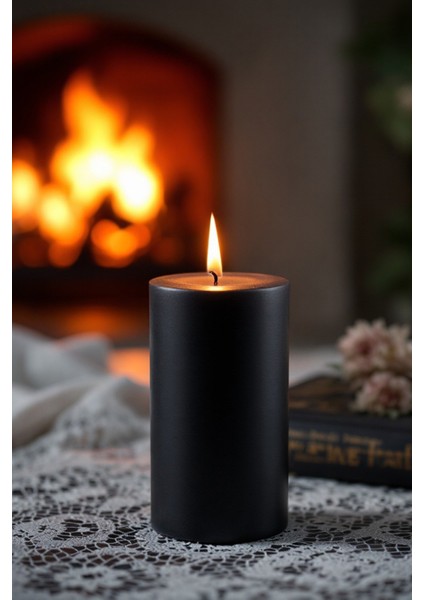 El Işçiliği Hand Made Kütük Silindir Mum Siyah Renk 5 cm Genişlik 25 cm Uzunluk Vanilya Kokulu fırsatları