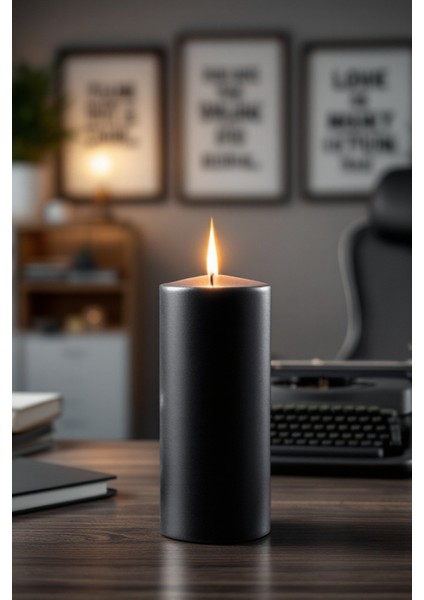 El Işçiliği Hand Made Kütük Silindir Mum Siyah Renk 5 cm Genişlik 20 cm Uzunluk Vanilya Kokulu fiyatları