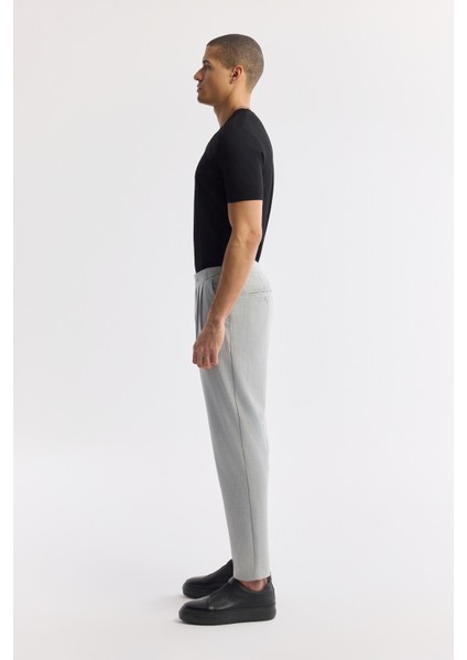 Erkek Gri Klasilk Bel Pileli Apolet Detaylı Carrot Fit Pantolon A51Y3026 fiyatları