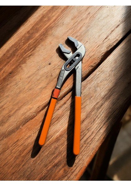 Profesyonel Ayarlanabilir Su Pompa Pense 250 mm 10 Inç Dayanıklı ve Ergonomik Ayarlanabilir Pense
