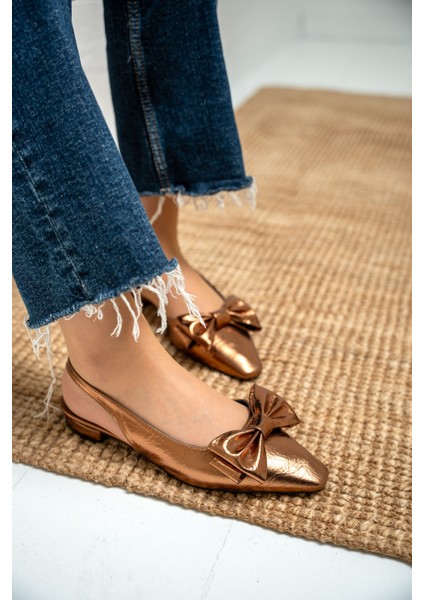 Heju Bakır Deri Fiyonk Detaylı Düz Topuklu Kadın Babet fiyatları