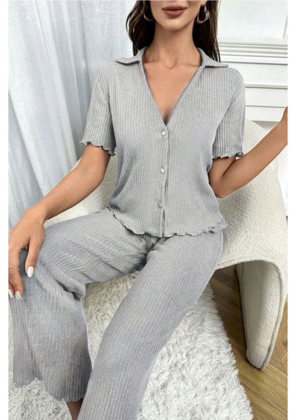 V Yaka Pamuklu Kısa Kollu Mevsimlik Pijama Takımı