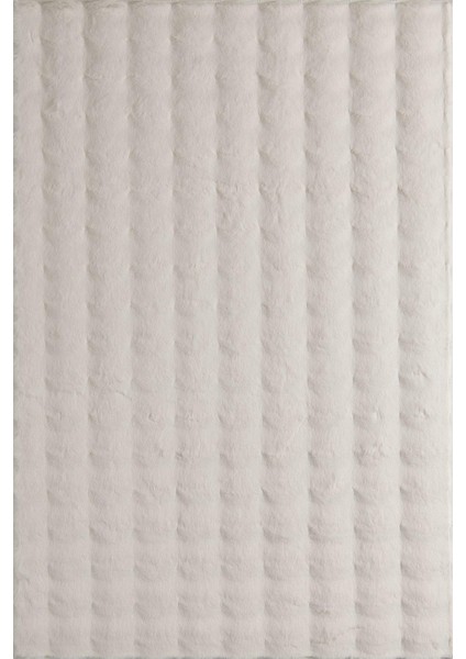 Sensetive 9303 Krem Hav Toz Vermez Kaymaz Tabanlı Kabartmalı Peluş Post