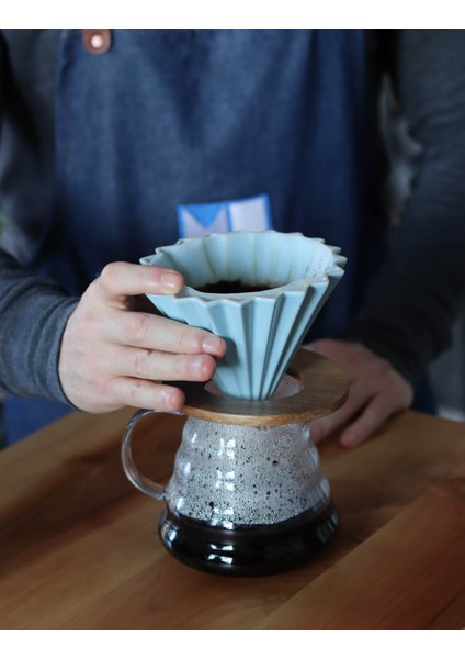 V60 Ahşap Standlı Seramik Dripper Kahve Potu Seti Vol1