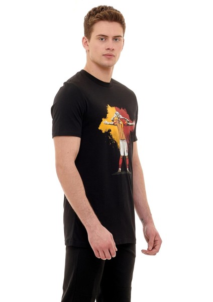 Lisanslı Icardi T-Shirt ve Yazılı Şal Atkı fırsatları