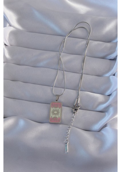 316L Çelik Gümüş Renk Pembe Mineli Ay Figür Tarot Kolye - Lisinya modelleri