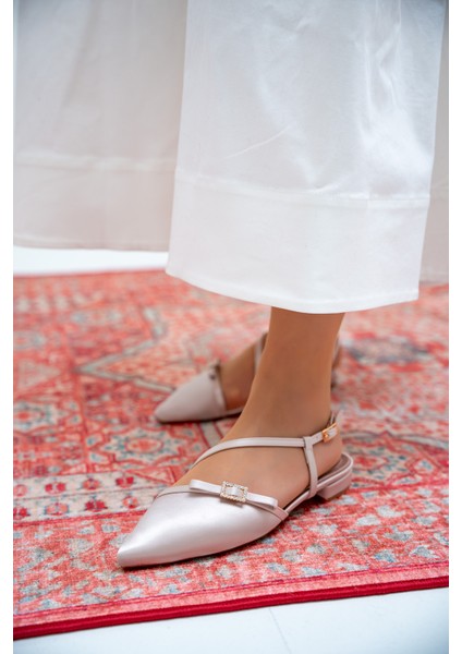 Flipy Bej Saten Taşlı Fiyonklu Kadın Babet