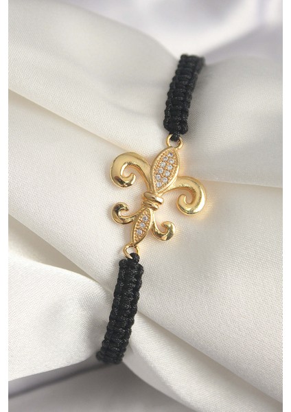 Pirinç Gold Renk Zirkon Taşlı Zambak Figür Asansörlü Makrome Model Kadın Bileklik - Lisinya