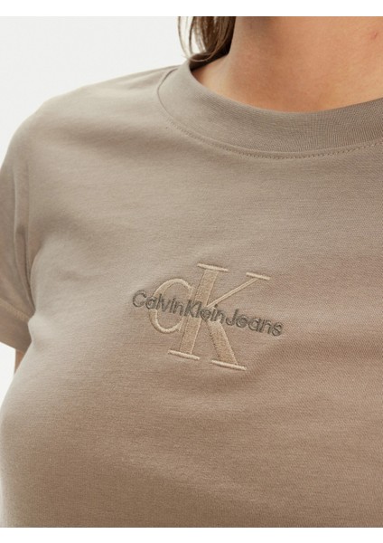 Kadın T-Shirt J20J223563-PFW fırsatları