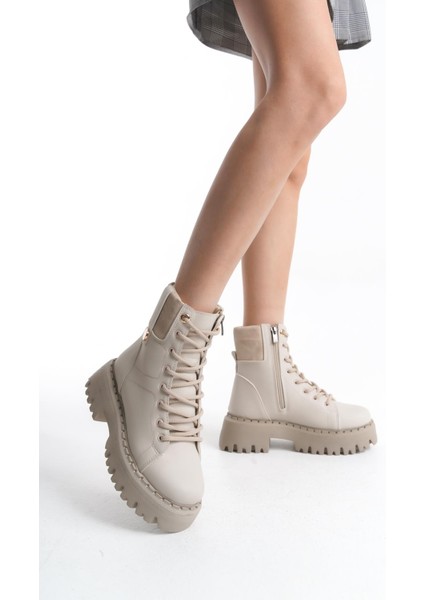 Kadın Kalın Tabanlı Bağcıklı Platform Bot Fermuarlı Yanı Düğme Detaylı Kışlık Bot