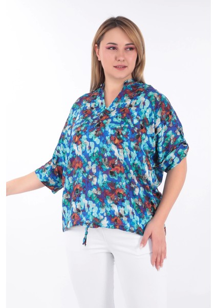 Kadın Hakim Yaka Desenli Gömlek