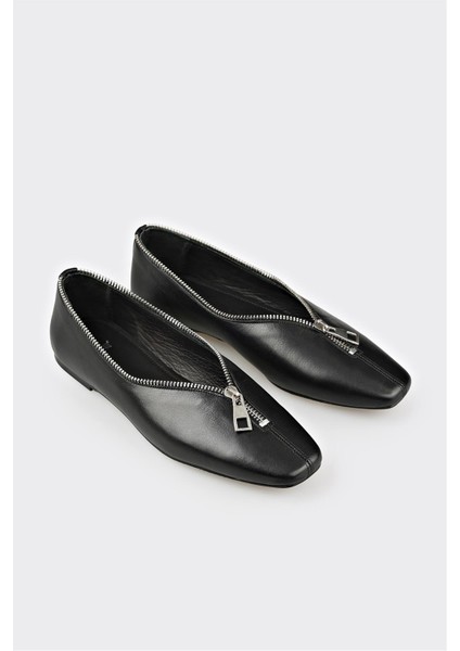 Siyah Deri Kadın Günlük Ayakkabı fiyatları