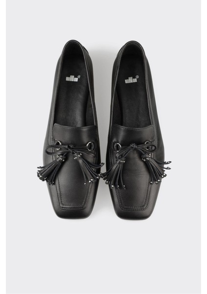 Siyah Deri Kadın Günlük Ayakkabı fırsatları