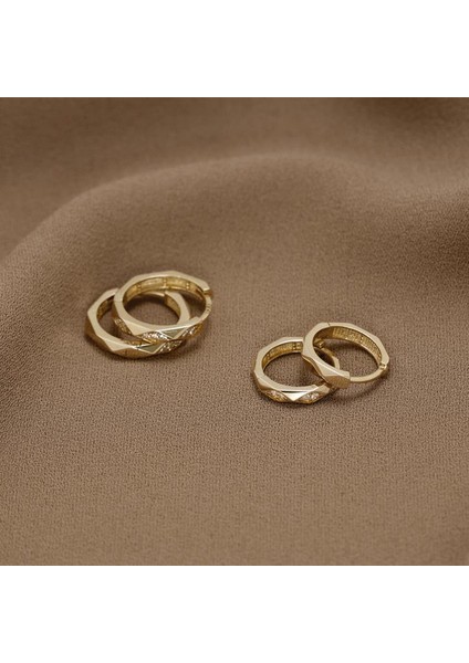 Siora Gen Taşlı 14 Ayar Altın Küpe | M modelleri