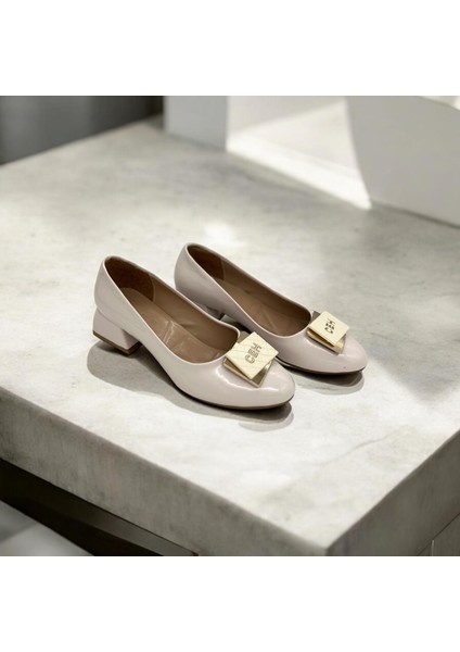 Kadın Günlük Ön Detaylı Babet fırsatları