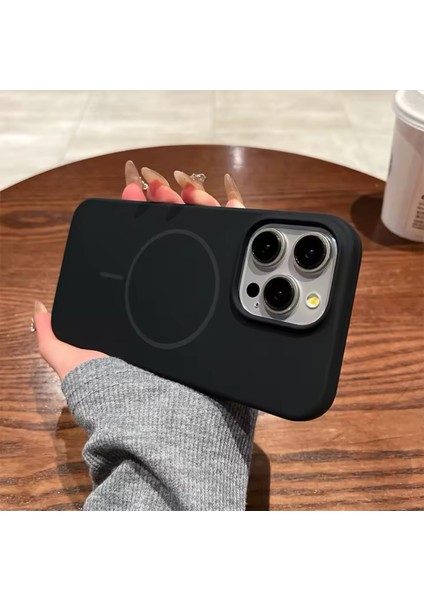 Apple iPhone 15 Pro Max Magsafe Destekli Premium Sıvı Silikon Kılıf indirimleri