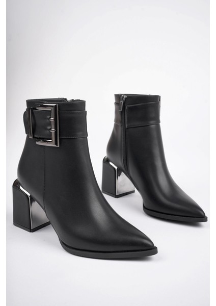 Chily Kemer Ve Toka Detaylı Kalın Topuklu Kadın Bot modelleri