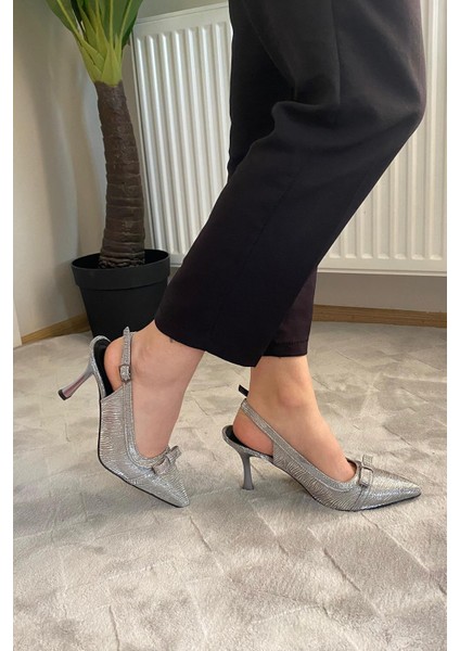 Kadın Madame Gümüş Simli Fiyonk Detaylı Arkası Acık 9 cm Ince Topuklu Ayakkabı fırsatları